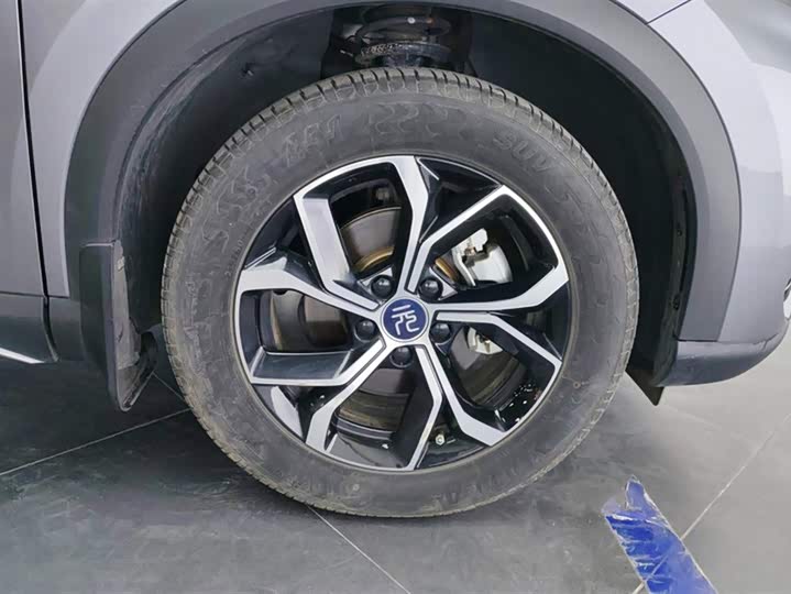 Фото 6 - BYD Yuan Plus