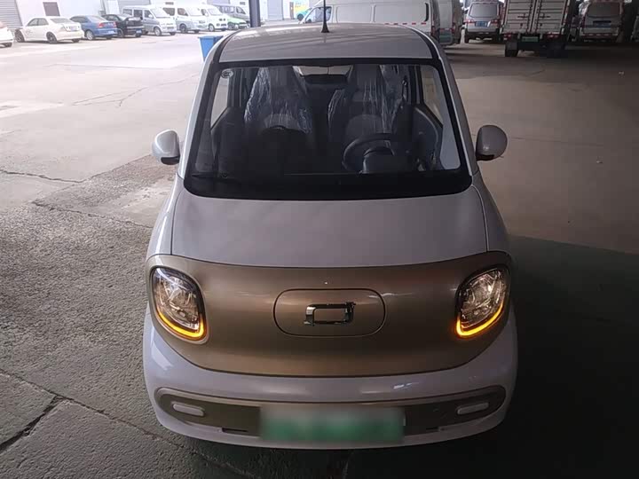 Фото 3 - Bestune Pony