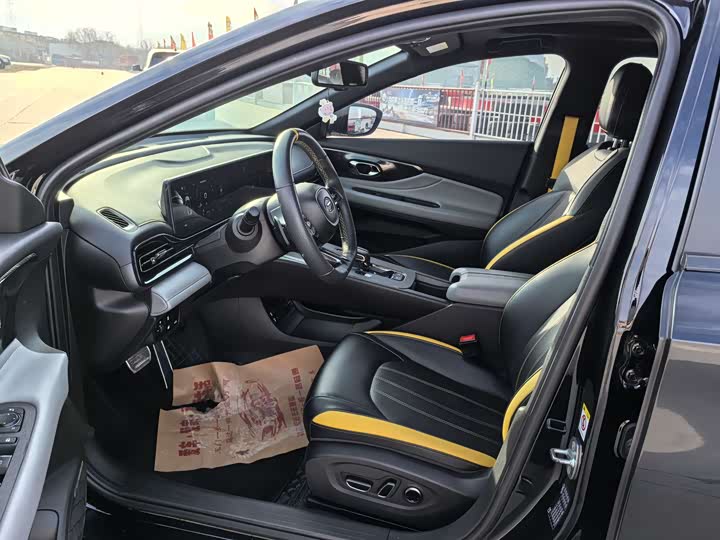 Фото 7 - GAC Trumpchi Empow R