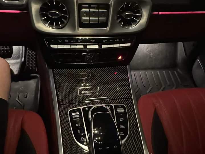 Фото 4 - Mercedes-Benz G-Class AMG