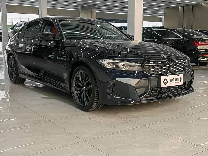 Фото 3 - BMW 3 Series