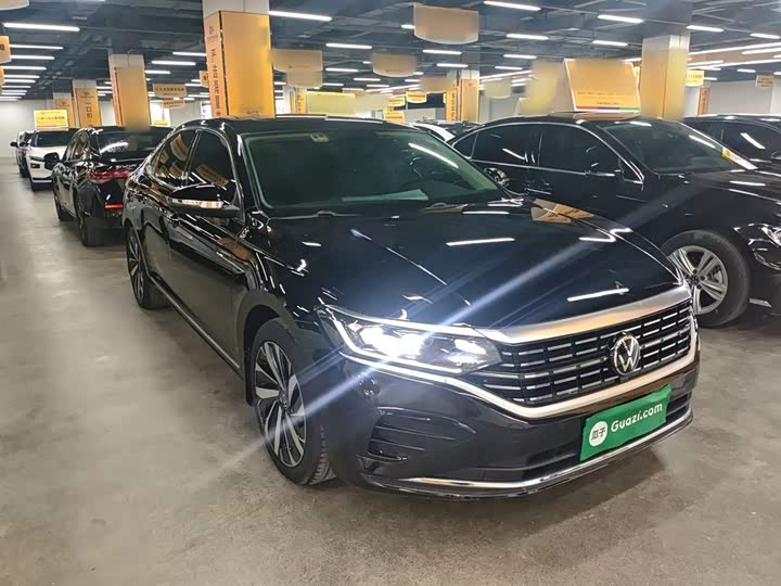 Фото 4 - Volkswagen Passat