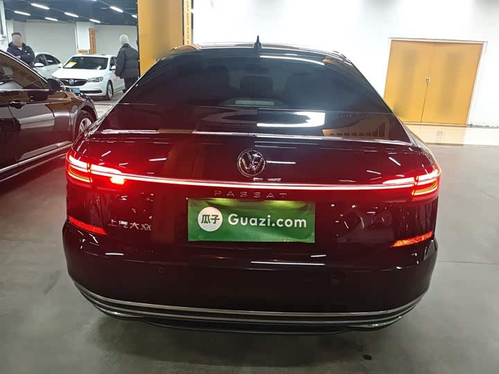 Фото 6 - Volkswagen Passat