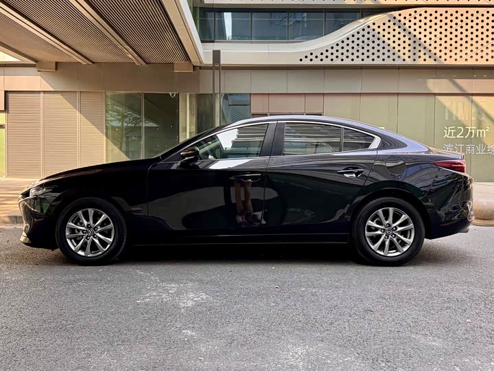 Фото 7 - Mazda 3 (Axela)