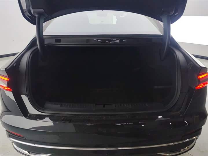 Фото 4 - Lincoln Z (Zephyr)