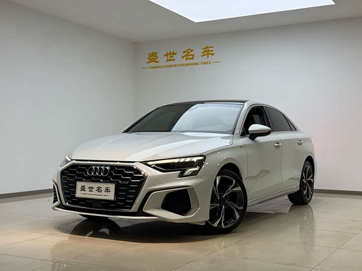 Фото 1 - Audi A3