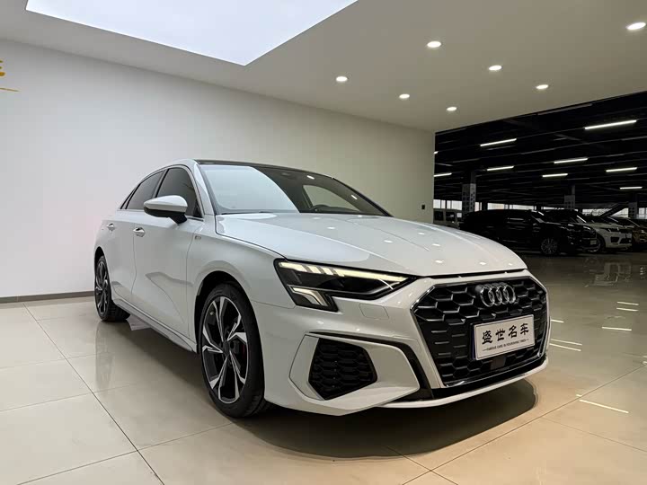 Фото 4 - Audi A3