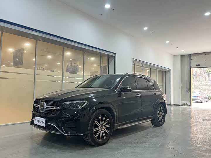 Фото 1 - Mercedes-Benz GLE-Class