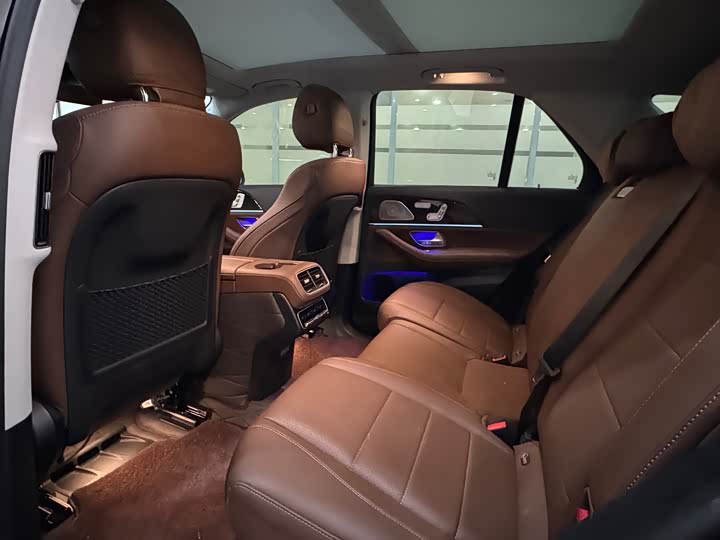 Фото 9 - Mercedes-Benz GLE-Class