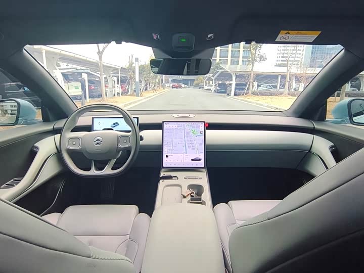 Фото 9 - Nio ET5T