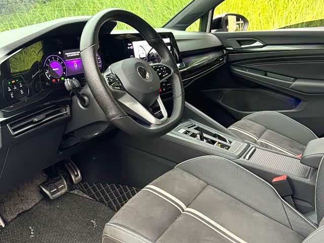 Фото 5 - Volkswagen Golf