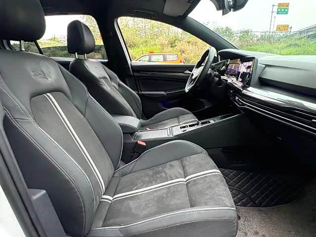 Фото 6 - Volkswagen Golf