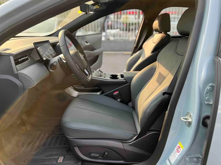 Фото 4 - BYD Qin Plus