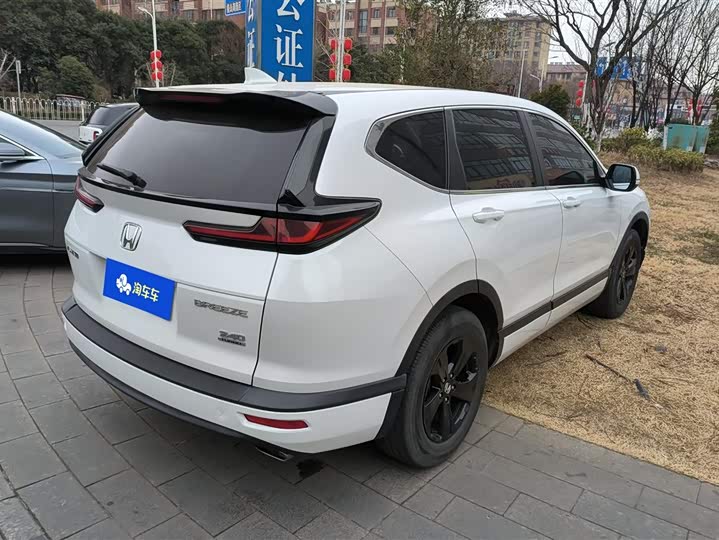 Фото 3 - Honda Breeze