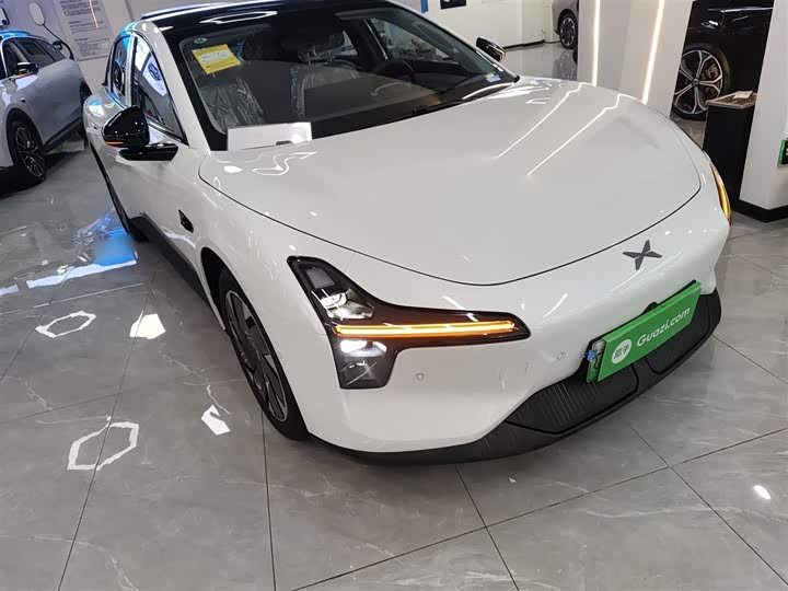 Фото 4 - XPeng Mona M03