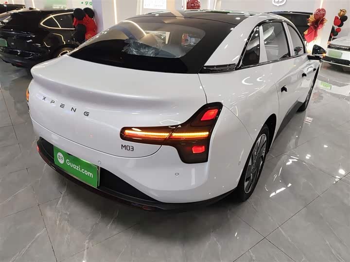 Фото 7 - XPeng Mona M03