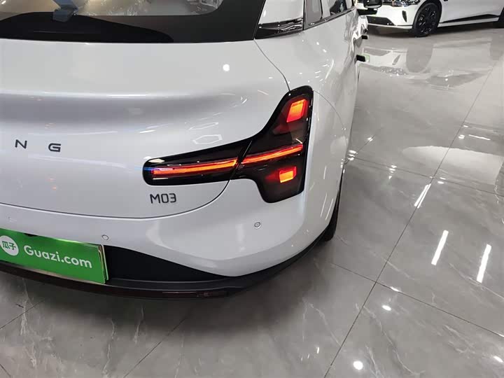 Фото 8 - XPeng Mona M03