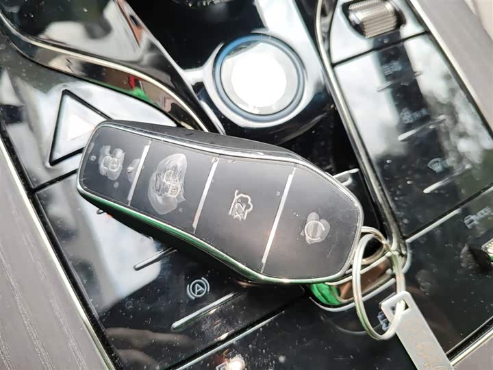 Фото 9 - BYD Han