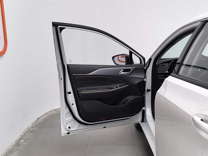 Фото 8 - GAC Aion S