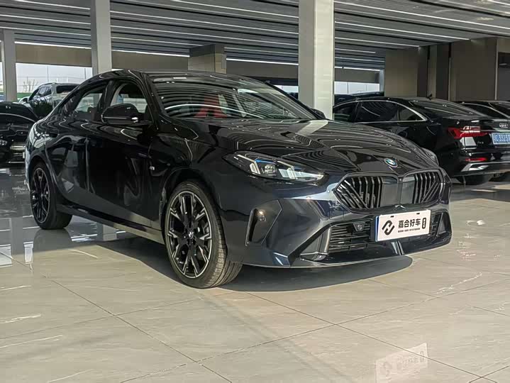 Фото 3 - BMW 2 Series