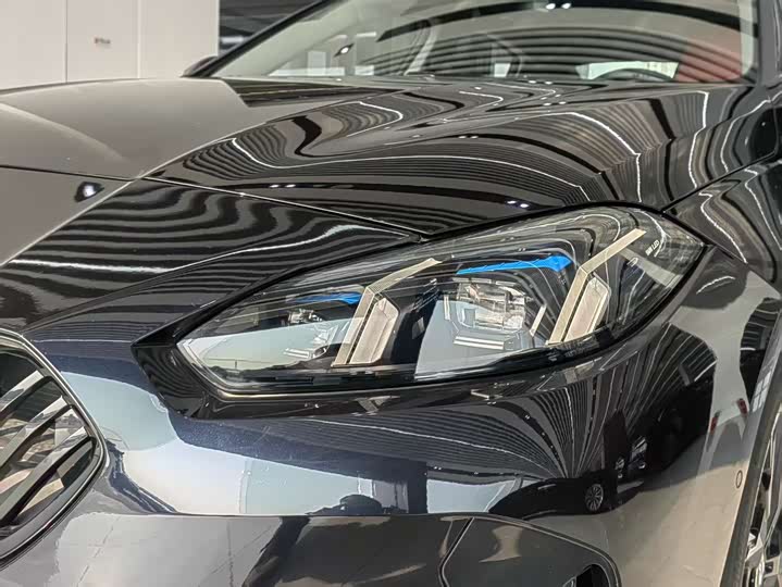 Фото 4 - BMW 2 Series