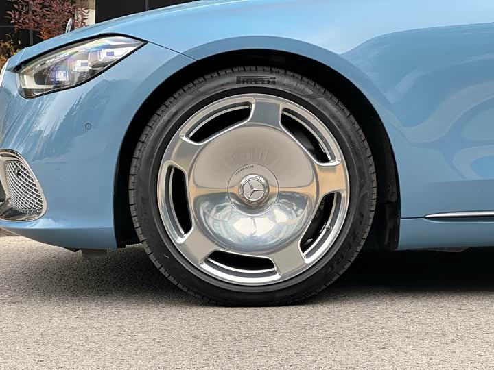 Фото 8 - Mercedes-Benz Maybach S-Class