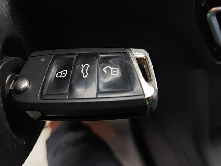 Фото 9 - Volkswagen Lavida