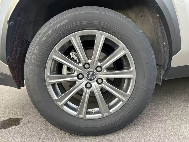 Фото 9 - Lexus NX