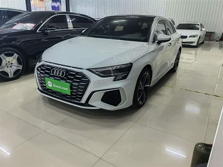 Фото 1 - Audi A3