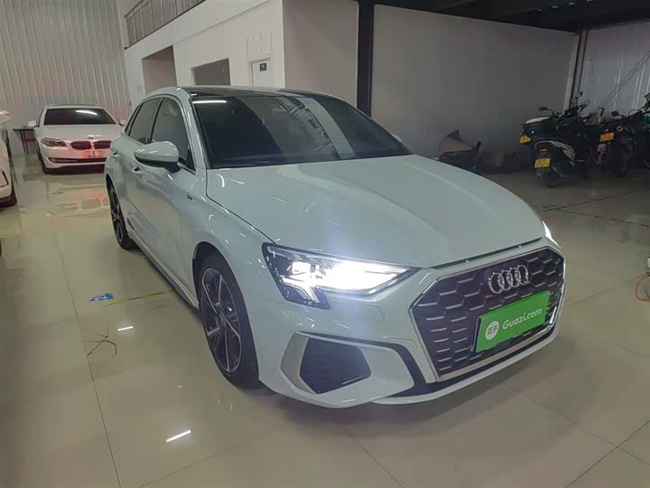 Фото 4 - Audi A3