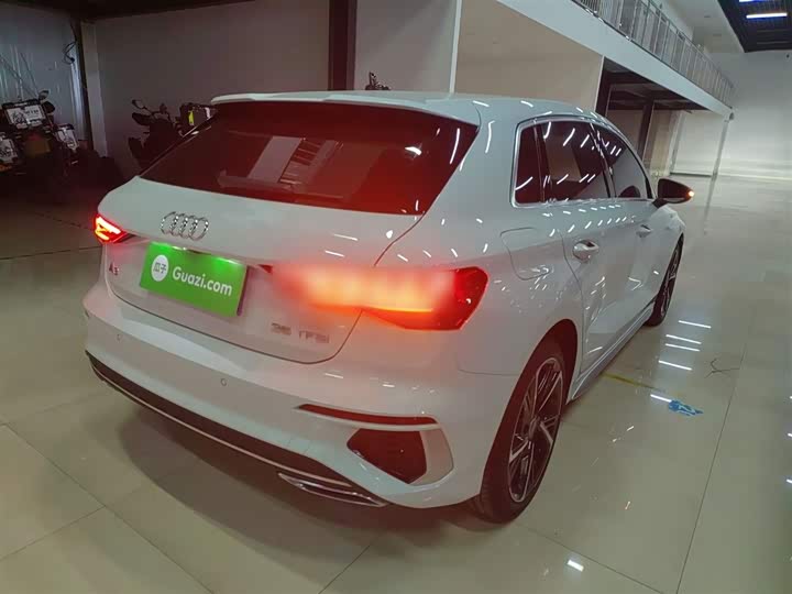 Фото 7 - Audi A3