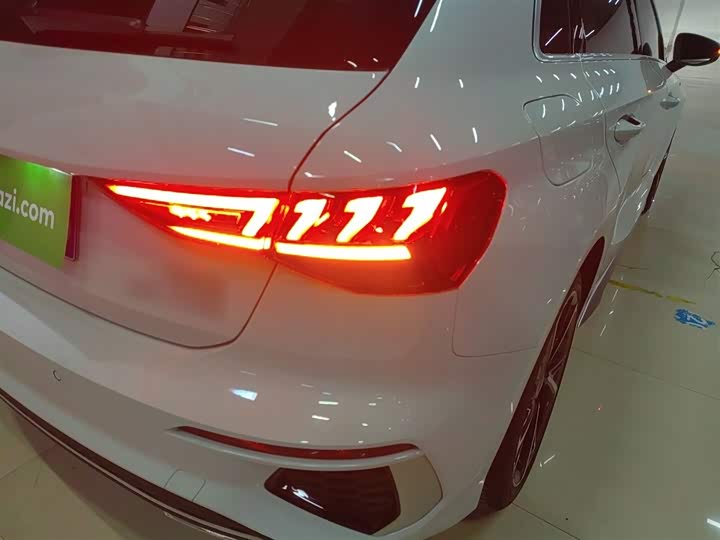 Фото 8 - Audi A3