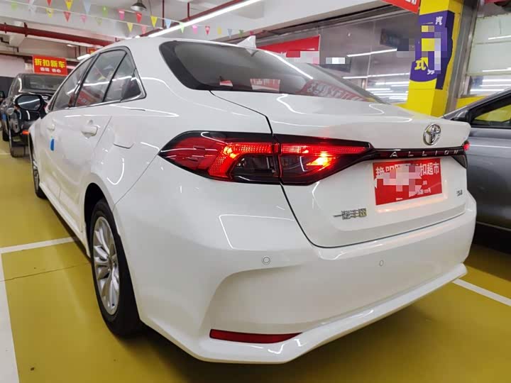 Фото 5 - Toyota Allion
