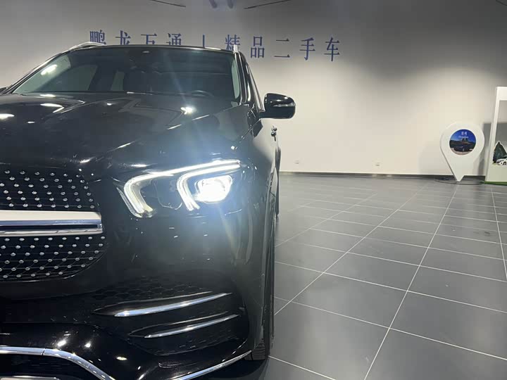 Фото 4 - Mercedes-Benz GLE-Class