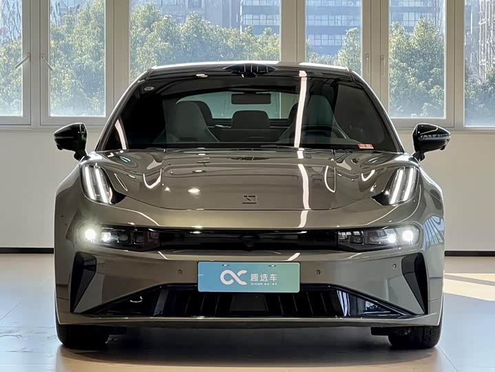 Фото 4 - Zeekr 001