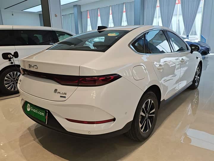 Фото 7 - BYD Qin Plus