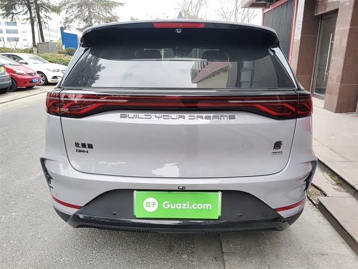 Фото 6 - BYD Tang Hybrid/EV