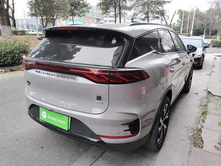 Фото 7 - BYD Tang Hybrid/EV