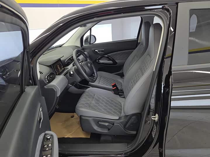 Фото 9 - Leapmotor T03