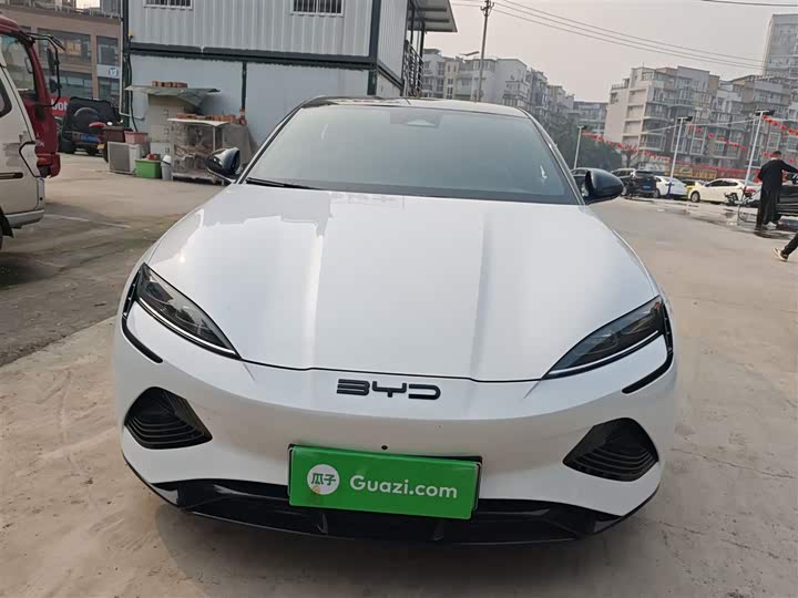 Фото 3 - BYD Seal