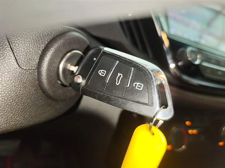 Фото 9 - Chevrolet Monza