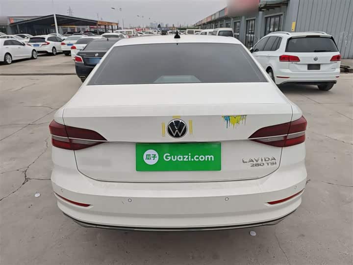 Фото 6 - Volkswagen Lavida