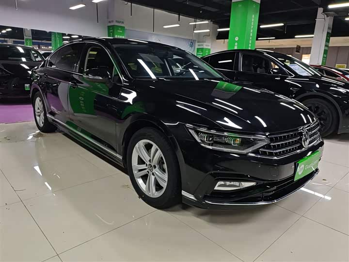 Фото 4 - Volkswagen Magotan