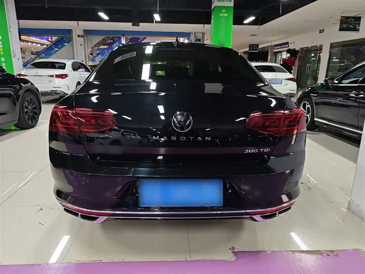 Фото 6 - Volkswagen Magotan