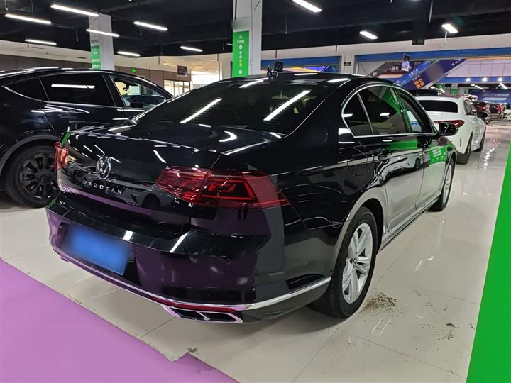 Фото 7 - Volkswagen Magotan