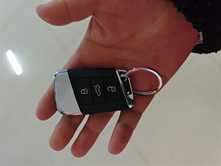 Фото 9 - Volkswagen Magotan