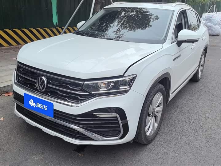 Фото 1 - Volkswagen Tayron X