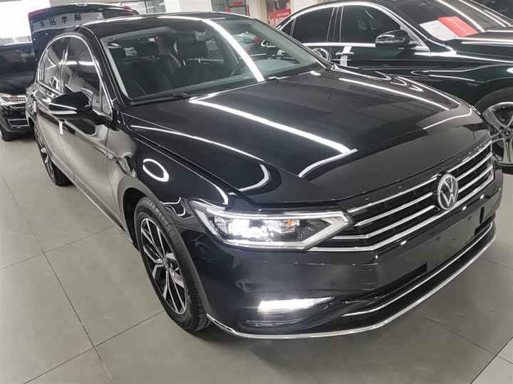 Фото 4 - Volkswagen Magotan