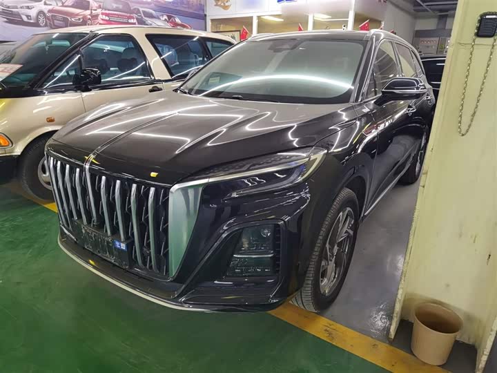Фото 1 - Hongqi HS3 Hybrid
