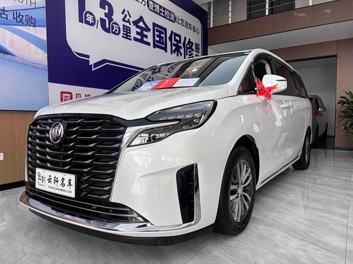 Фото 1 - Buick GL8 ES